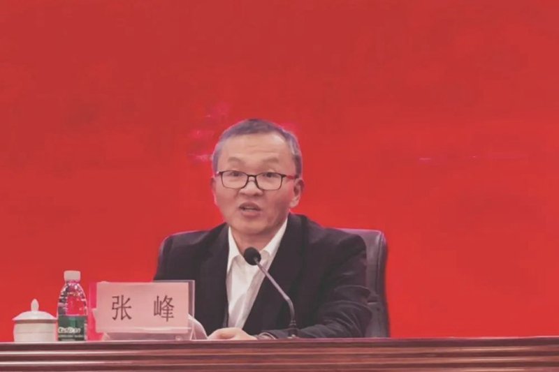 副厅长孙富强