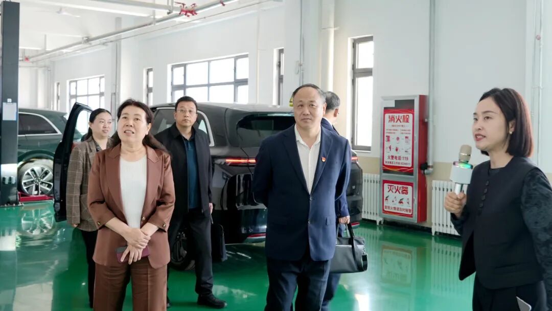 历来重视侨务工作