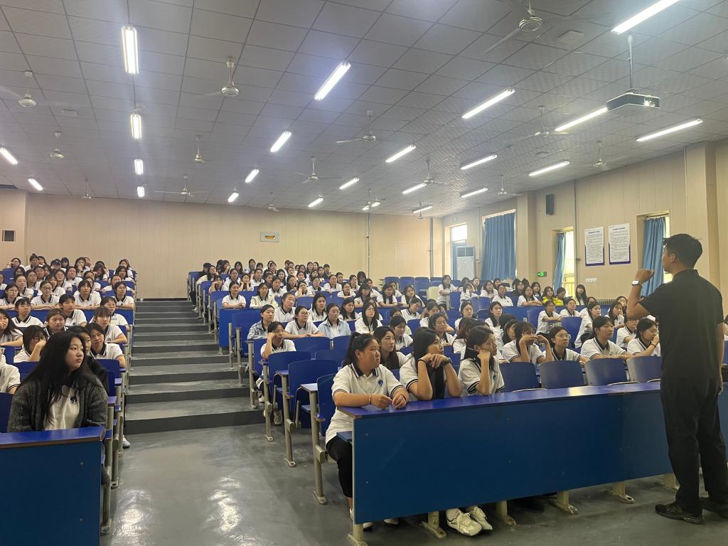 勤奋好学的德甲官网安全访问氛围